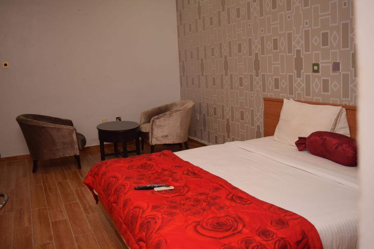 Pelican Hotel Lekki Luaran gambar