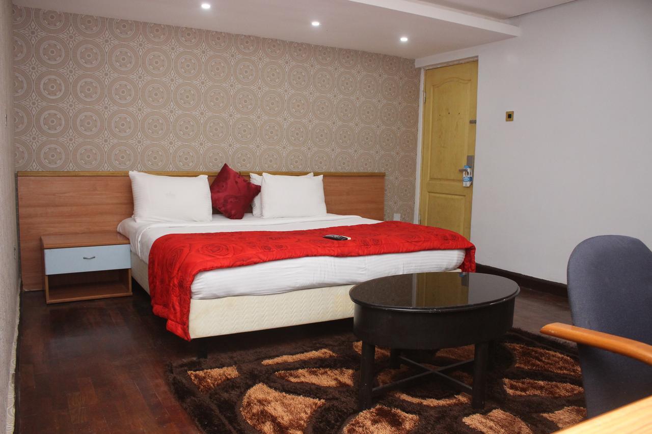 Pelican Hotel Lekki Luaran gambar