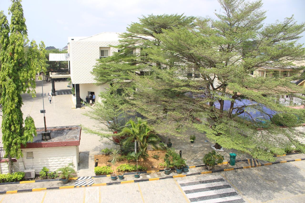 Pelican Hotel Lekki Luaran gambar