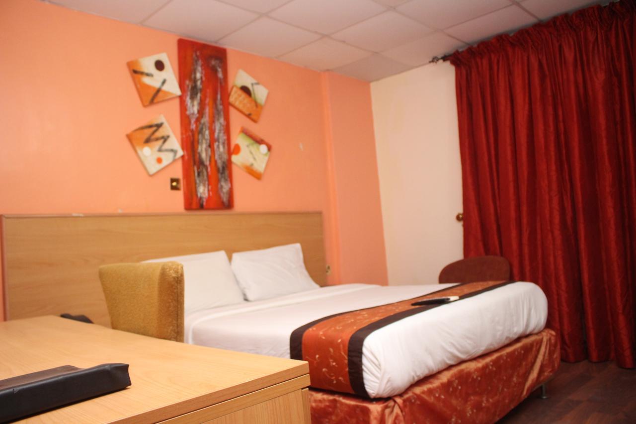 Pelican Hotel Lekki Luaran gambar