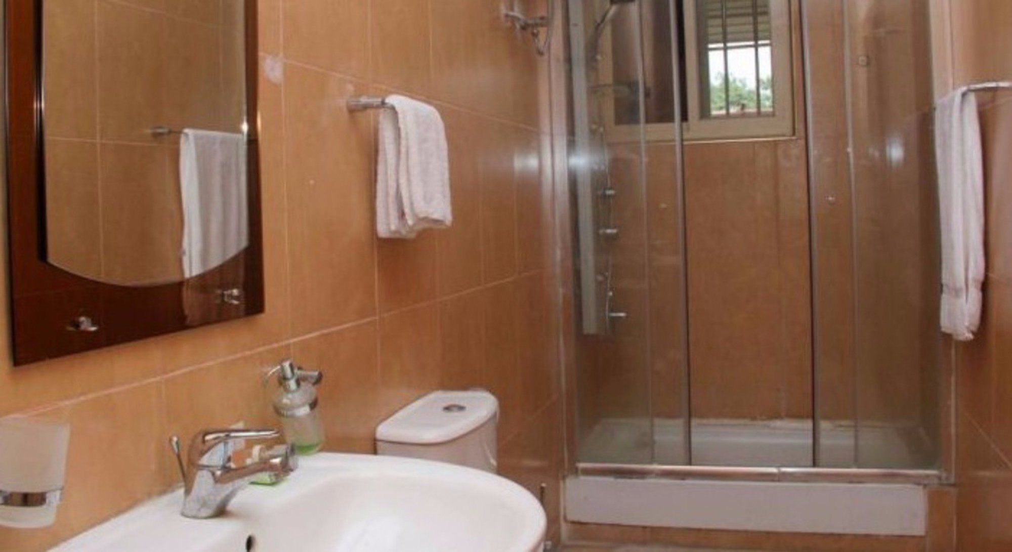 Pelican Hotel Lekki Luaran gambar